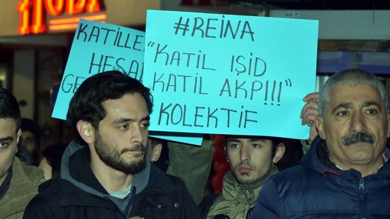 İzmirliler 'Hükümet istifa' dedi