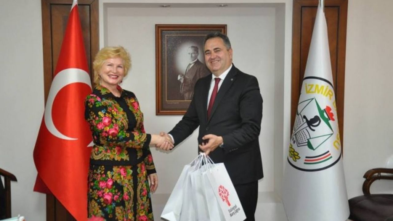 Rusya Federayonu Meclisi İzmir Barosu'nu ziyaret etti
