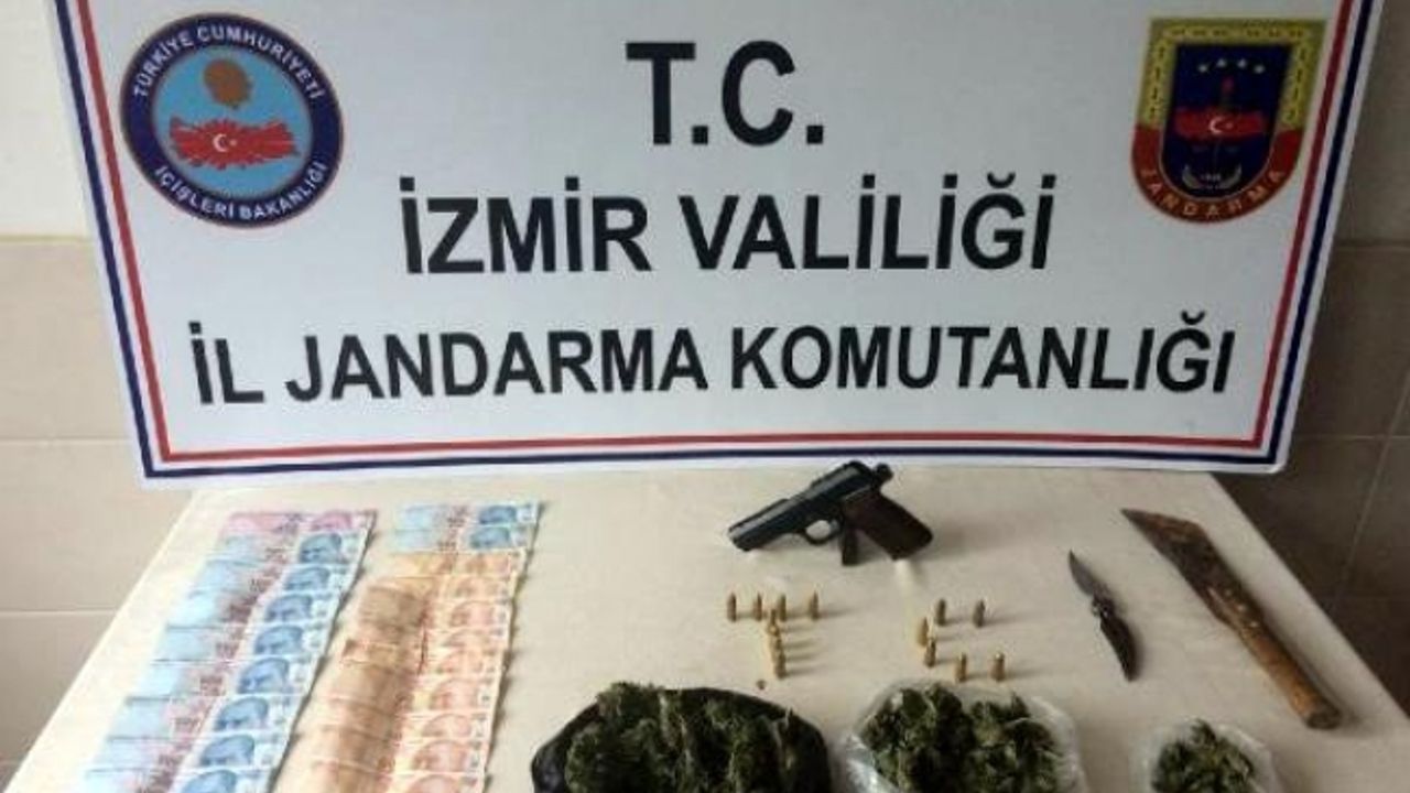 İzmir'de uyuşturucu operasyonu: 1 gözaltı 1 tutuklama