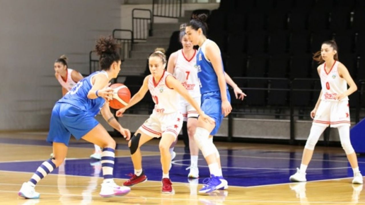 Turgutlu Belediyesi Kadın Basketbol galibiyetle başladı
