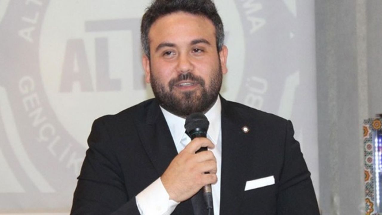 Altay Başkanı Ekmekçioğlu: Mustafa Denizli'nin istediği oyuncularla görüşüyoruz
