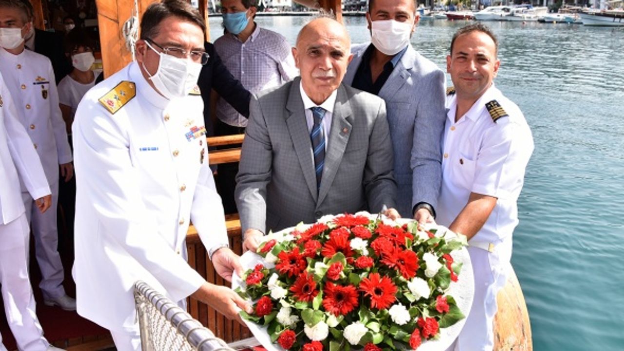 Foça'da 1 Temmuz Denizcilik ve Kabotaj Bayramı töreni