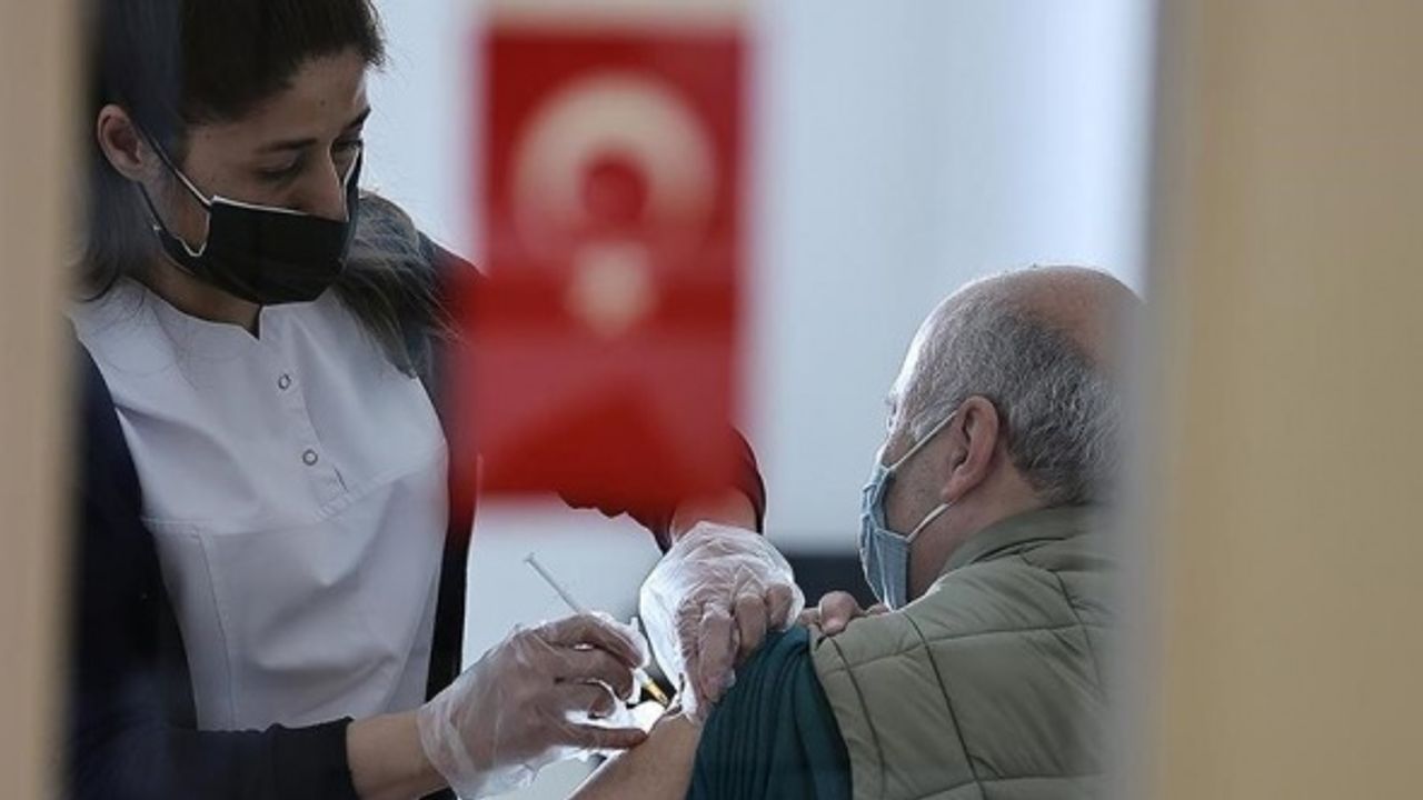 Türk Tabipleri Birliği: Nüfusun yüzde 18.5'ine iki doz aşı yapıldı