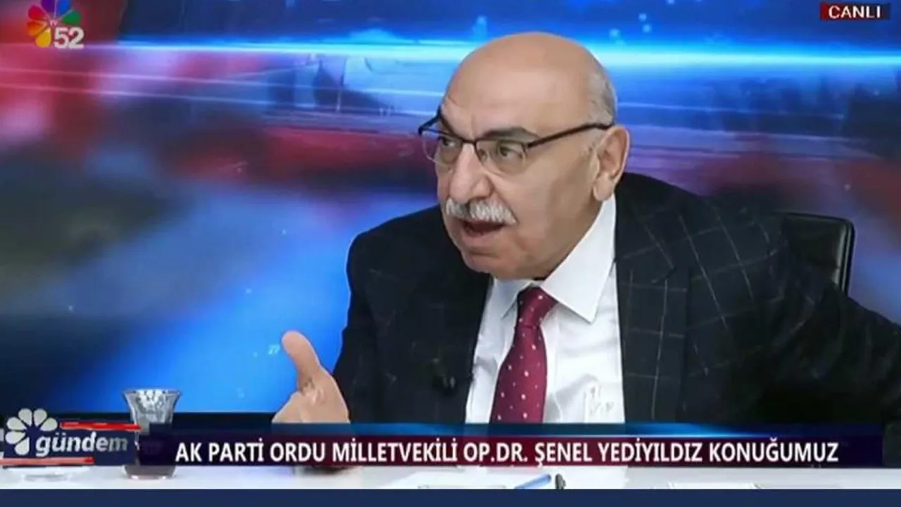 AKP'li vekil: Tayyip ağabeyin ayakkabısını elimizle yalamamız lazım