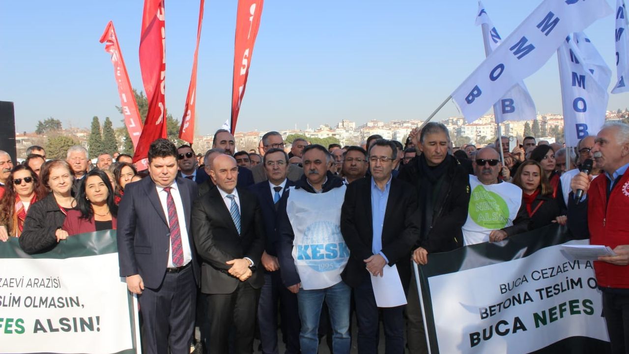 İzmir’de dev ‘cezaevi’ eylemi: Sarı öküzü vermeyeceğiz