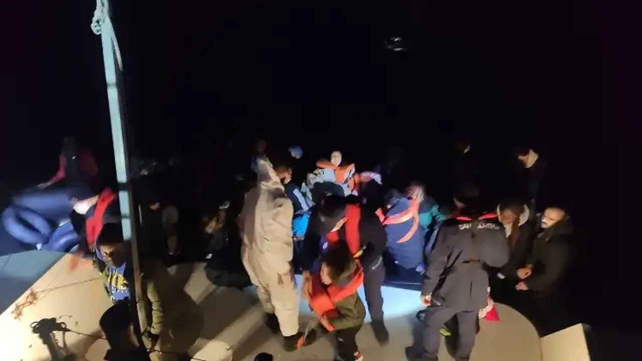 40 göçmen yakalandı, 36 göçmen kurtarıldı