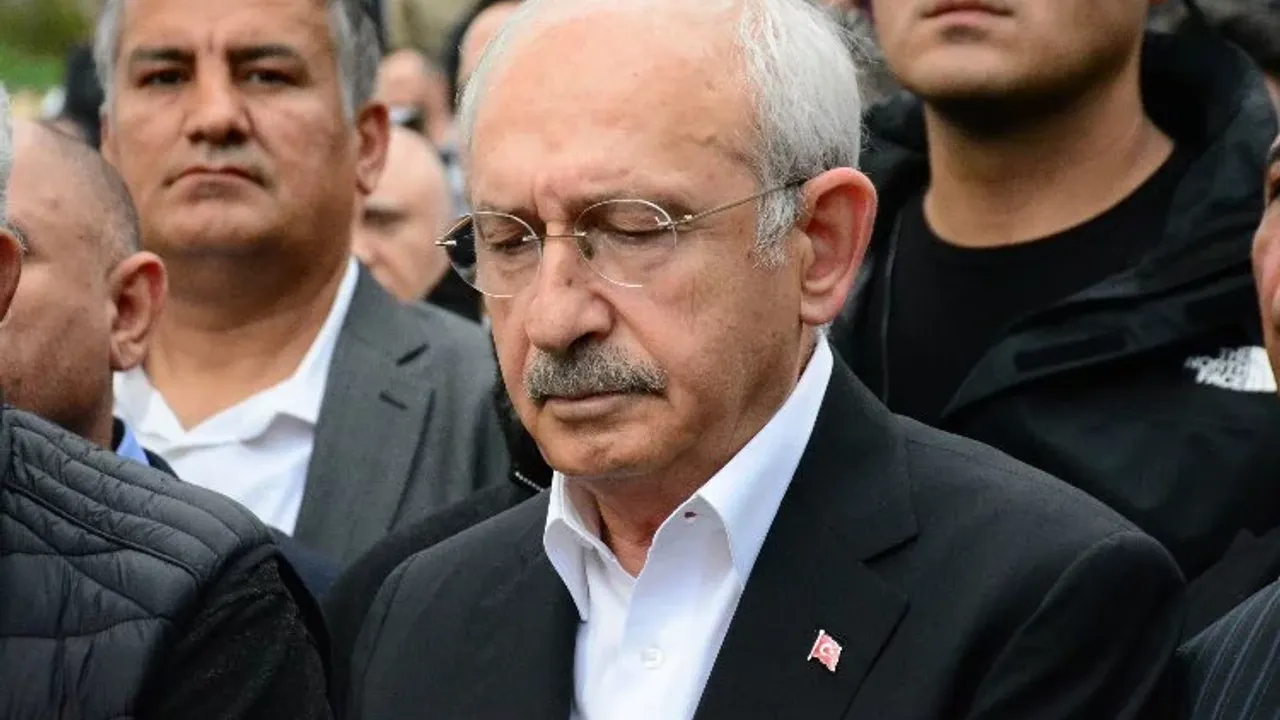 Kılıçdaroğlu'nun acı günü: Programını erteledi