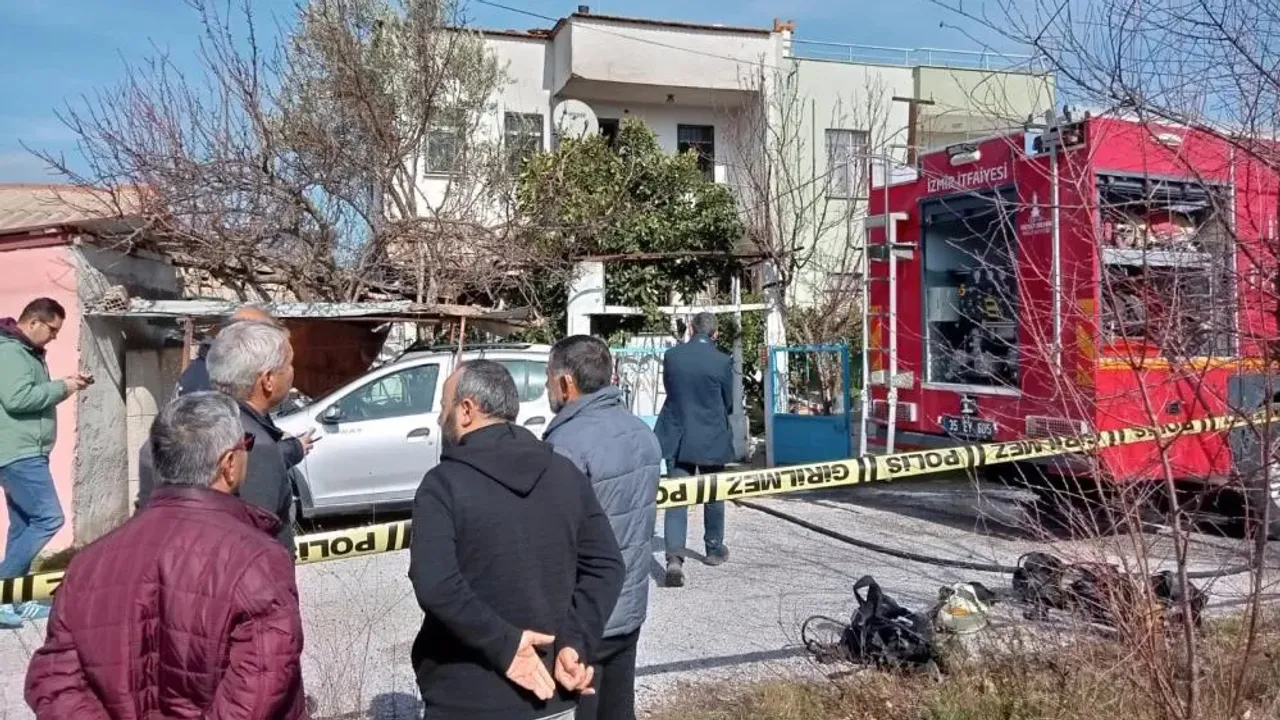 Urla'da yangın: 80 yaşındaki adam hayatını kaybetti