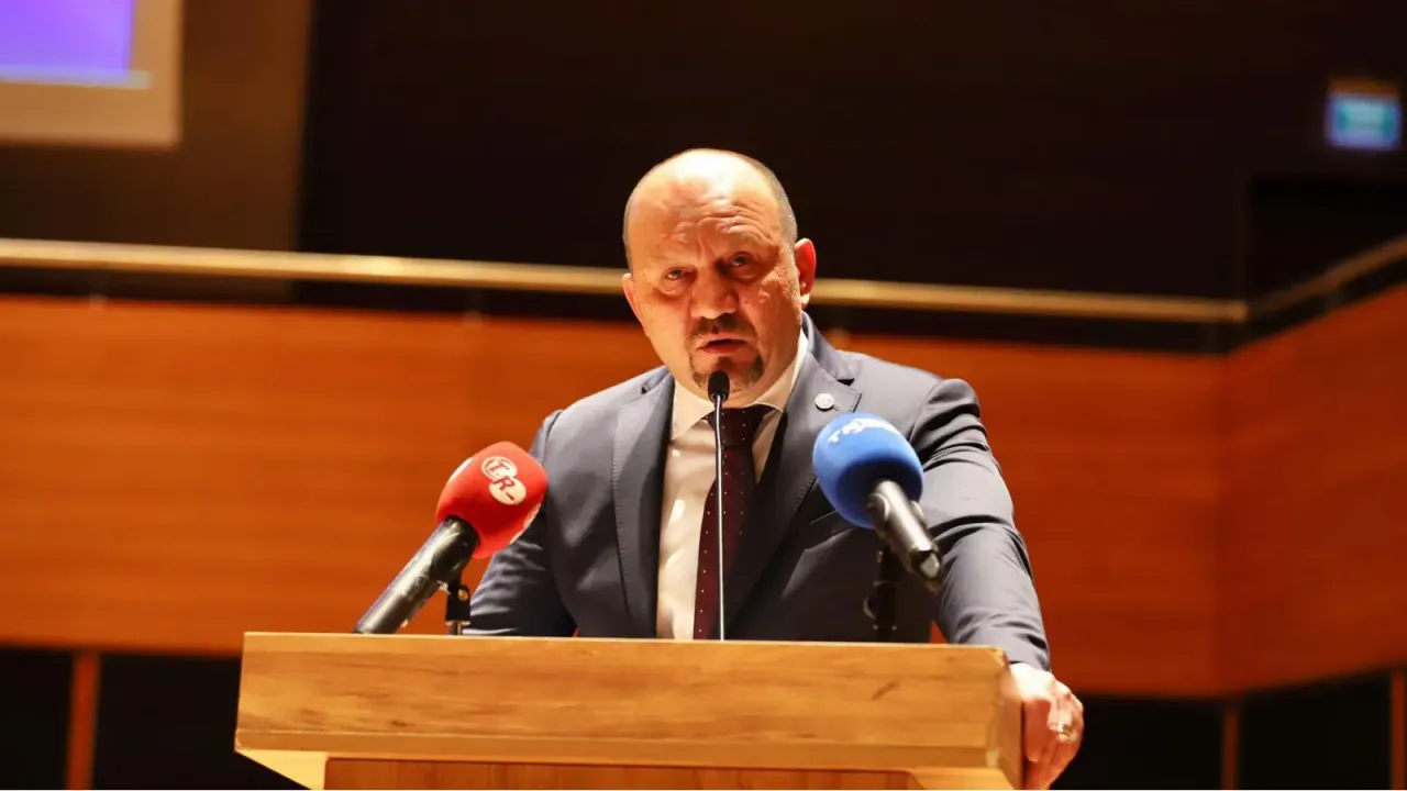 Bal-Göç tek yürek: Abdurrahim Nursoy yeniden başkan