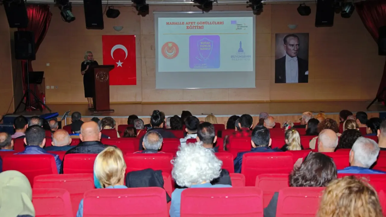 İzmir'de afet gönüllüleri eğitimleri: Nasıl olacak?