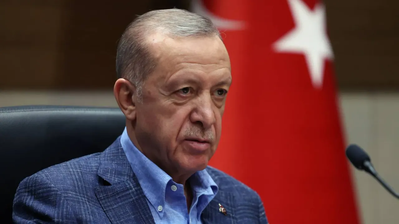 AKP'ye 'büyükşehir' uyarısı: Yeniden seçilebilirler