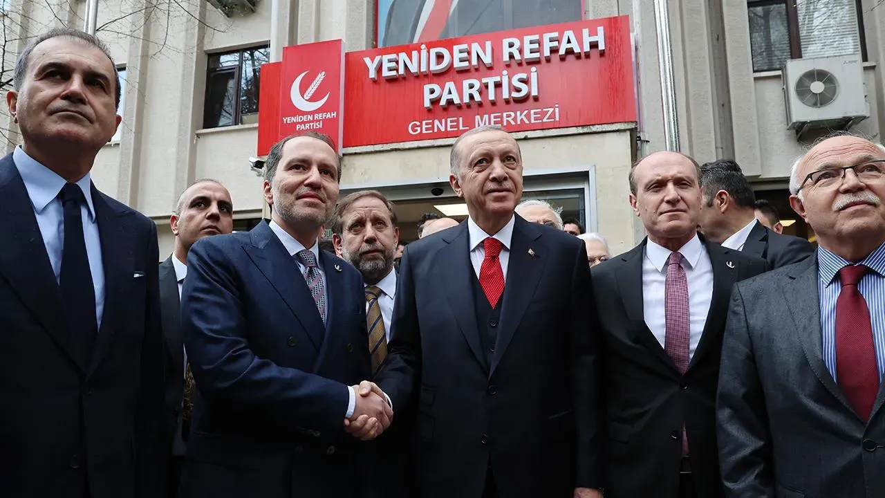 Yeniden Refah Partisi'nden rest: Biz AKP'ye kazandırmak için var olan bir parti değiliz