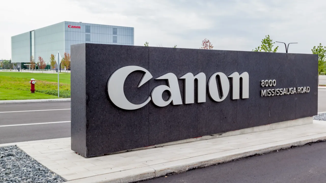 Canon akıllı telefon pazarına giriyor