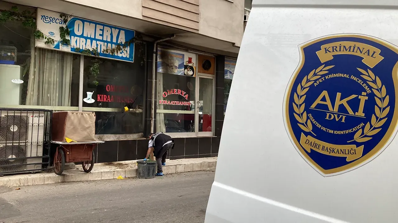 İzmir'de kıraathaneye molotoflu saldırı