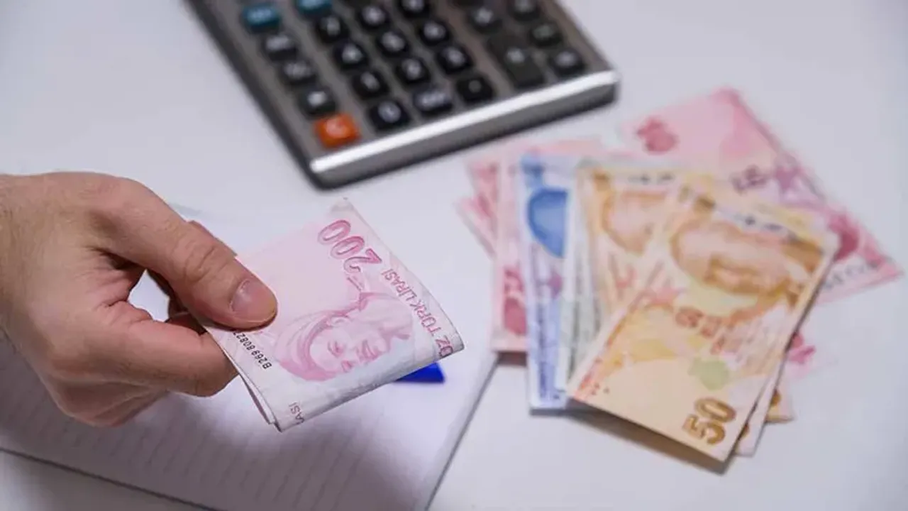 Yeni asgari ücret rakamı ne olacak? | 17 bin lira olur mu? - İz Gazete -  İzmir Haberleri - Son Dakika Haberler