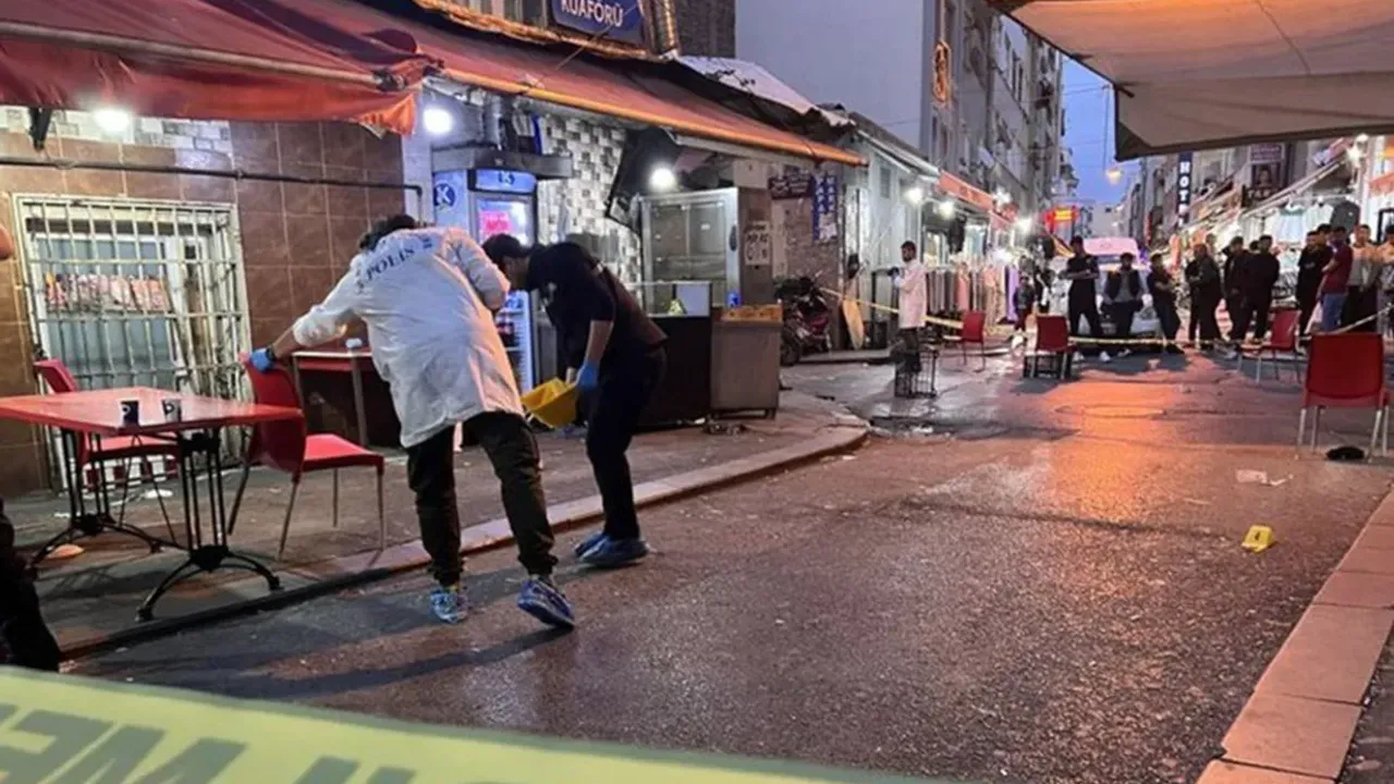 İstanbul Fatih'te silahlı çatışma! 2 ölü, 4 yaralı
