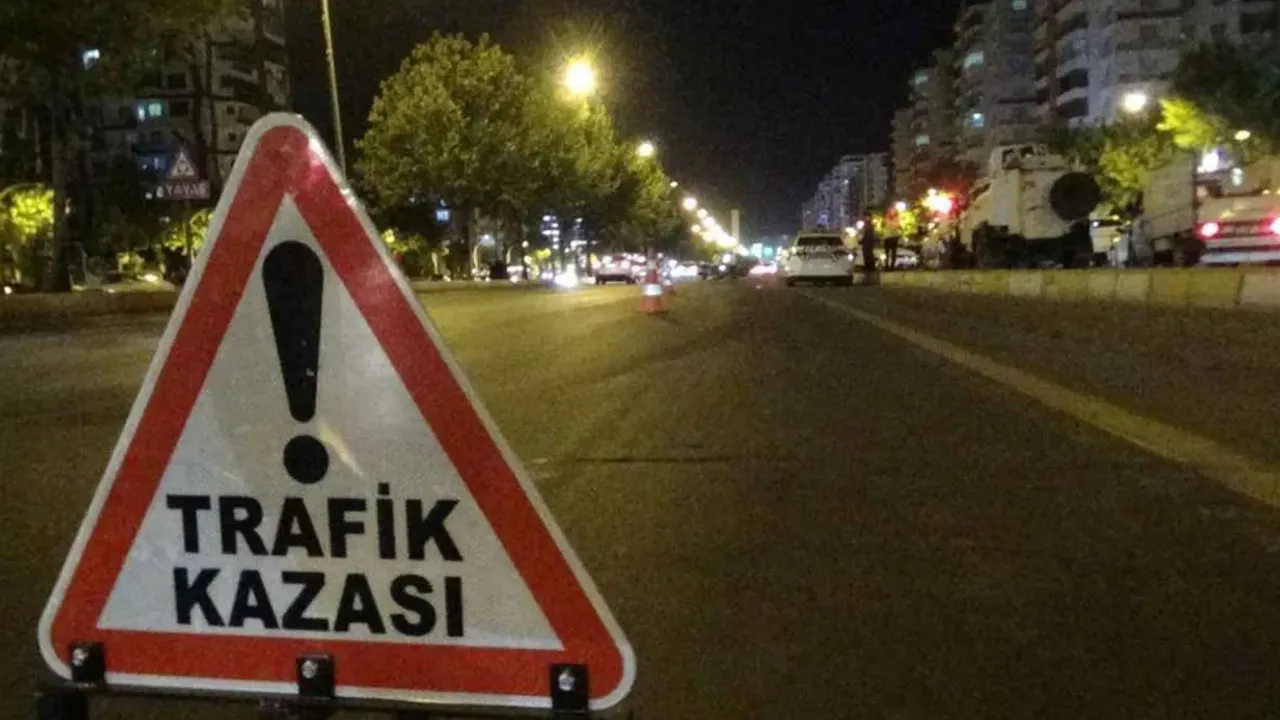 Osmaniye'de trafik kazası! 2 ölü, 8 yaralı