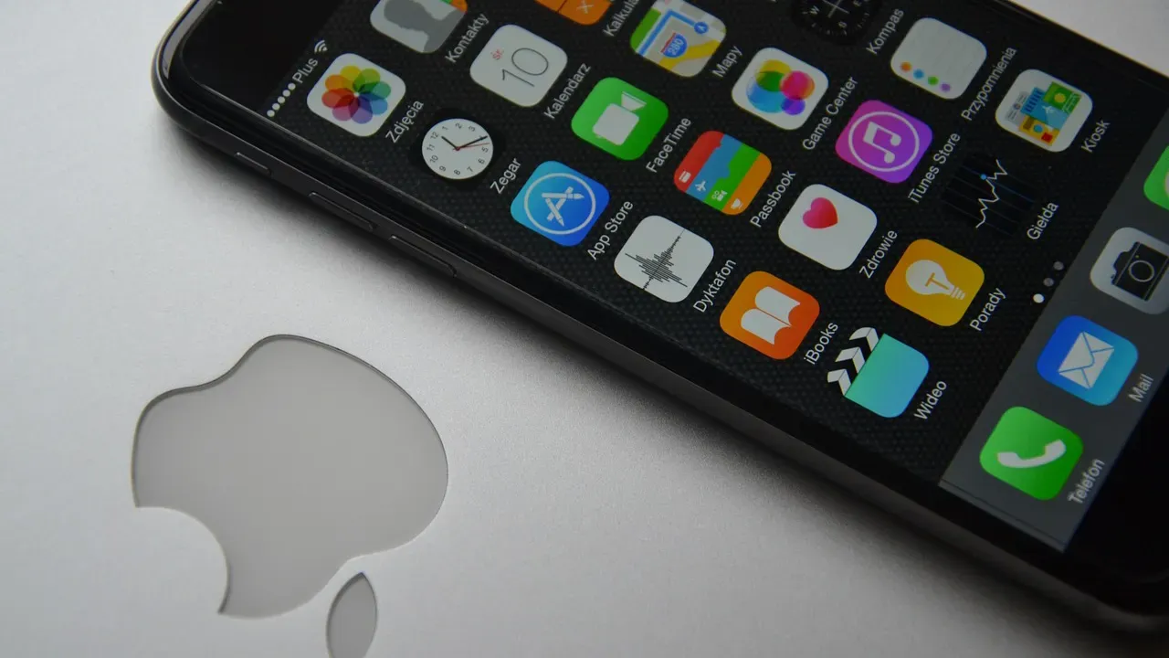 Apple'dan yeni zam: En pahalı iPhone 90 bin TL'ye dayandı!