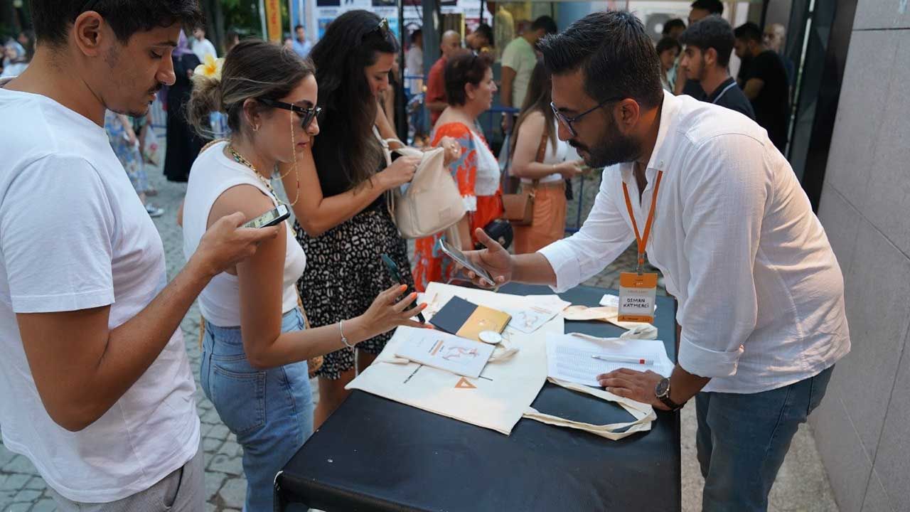 15-30 yaş arası gençler dikkat! İzmir Büyükşehir ücretsiz dağıtıyor