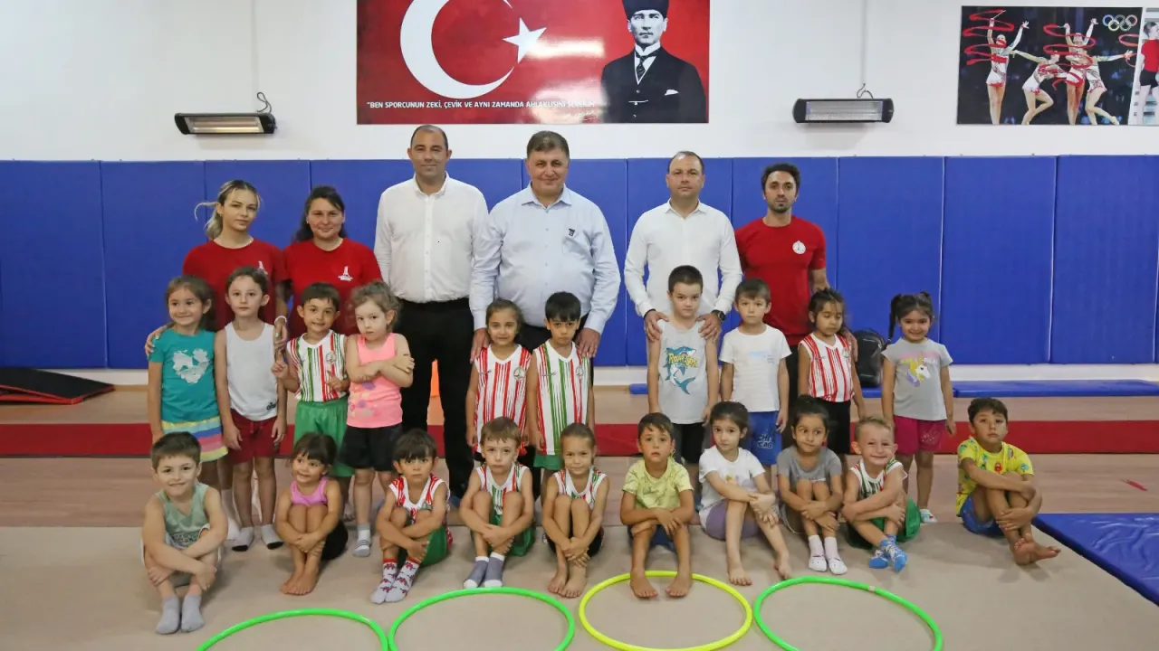 Spor kenti Karşıyaka: Geleceğin cimnastikçileri burada yetişiyor