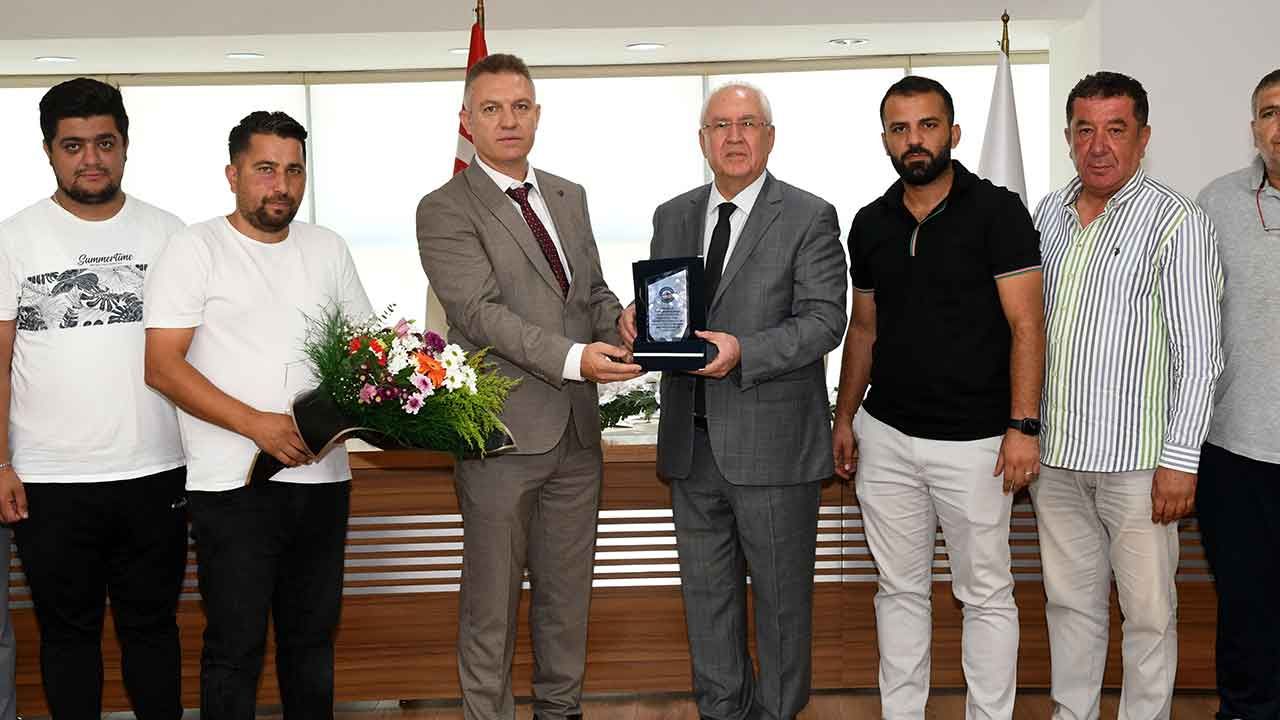 İzmir'de amatör spor kulüplerine büyük destek