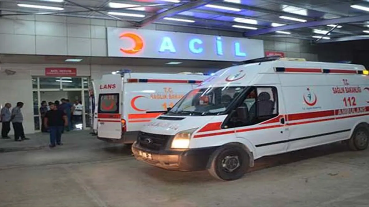 İzmir'de arazöz devrildi: Sürücü Sulubay hayatını kaybetti
