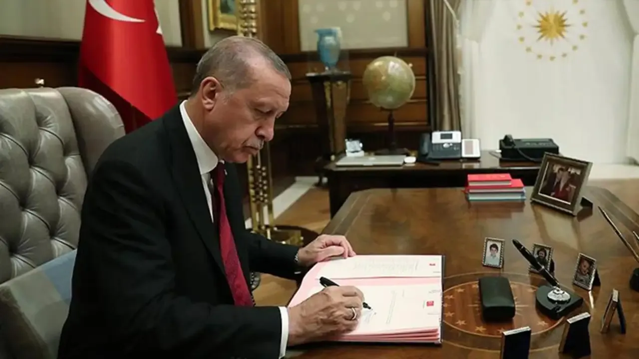 Resmi Gazete'de yayımlandı: Erdoğan'dan birçok bakanlığa atama