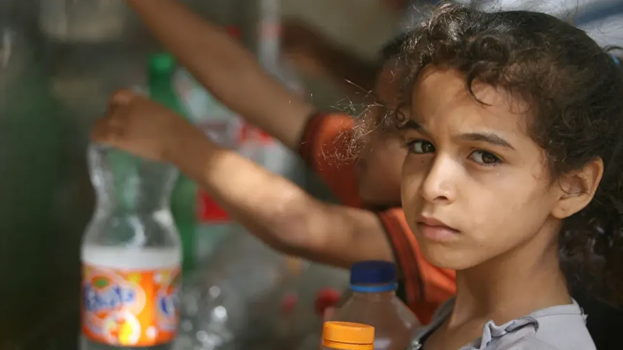 Bakan Koca: Kanser hastası Gazzeli çocuklar Türkiye'ye getirilecek