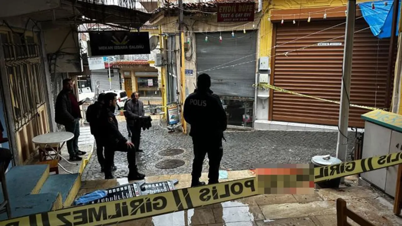 Milas’ta sokak ortasında silahlı saldırı: 1 yaralı   
