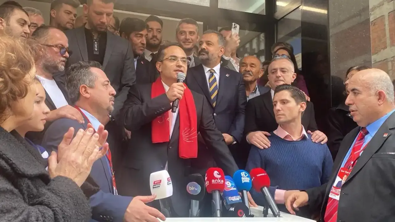 CHP'li Atila İzmir için yola çıktı: Ön seçim, anket, eğilim yoklaması hepsine varım