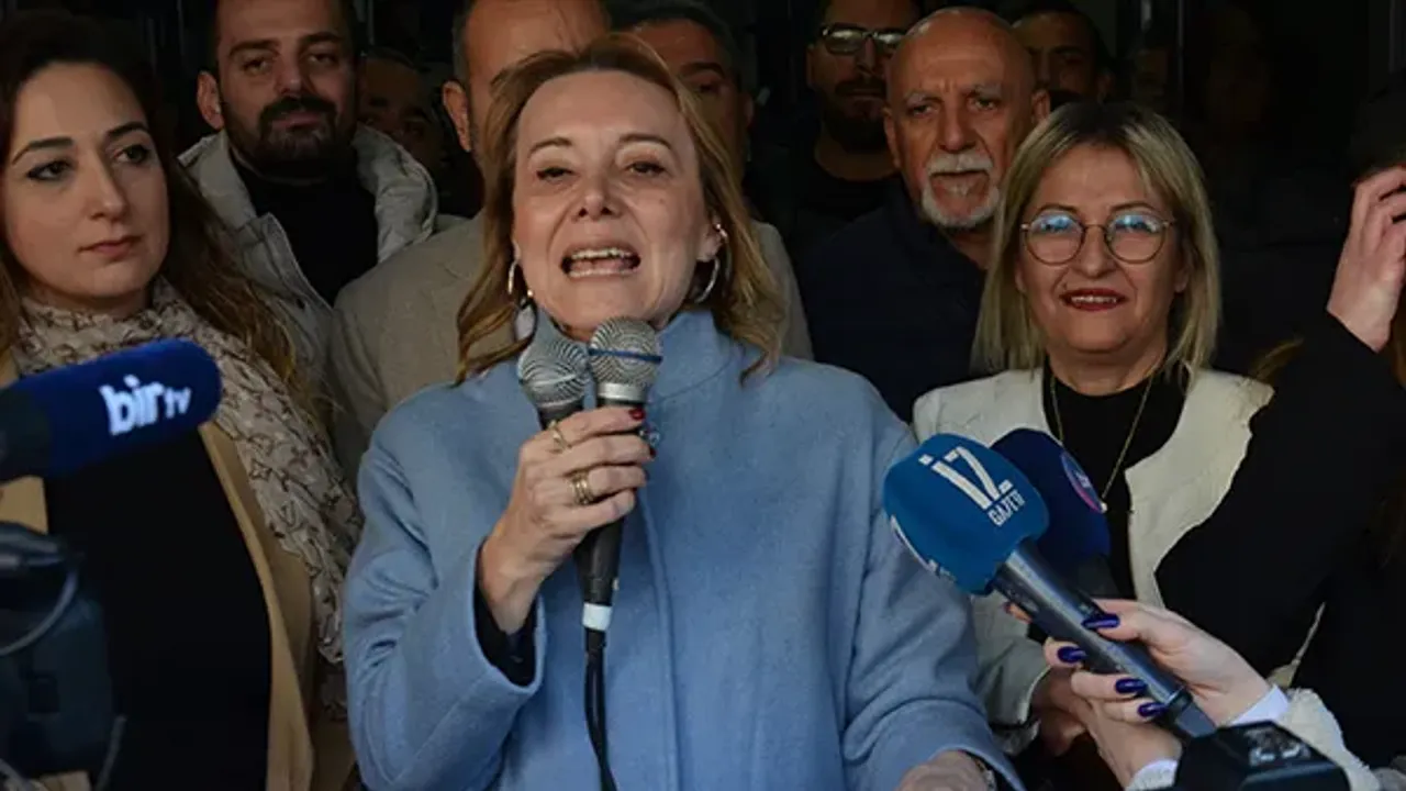 CHP Konak, Başkan Adayı Mutlu’yu bağrına bastı: Yerel seçimde tarih yazacağız