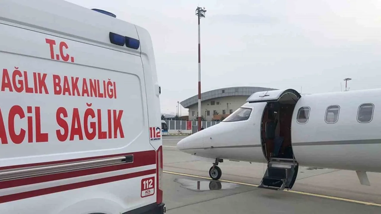 15 günlük bebek için ambulans uçak havalandı: Tedavisi Eskişehir'de yapılacak