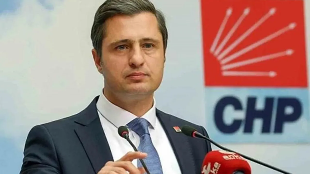 Deniz Yücel'den MYK sonrası açıklama: İzmir'in ilçelerinde adaylar değişecek mi?