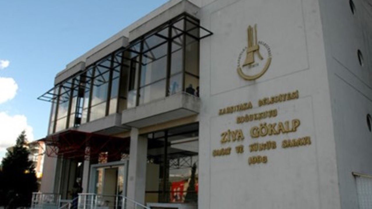 Büyükşehir'den Karşıyaka’ya yardım eli: Tartışmalı Kültür Merkezi satın alınacak