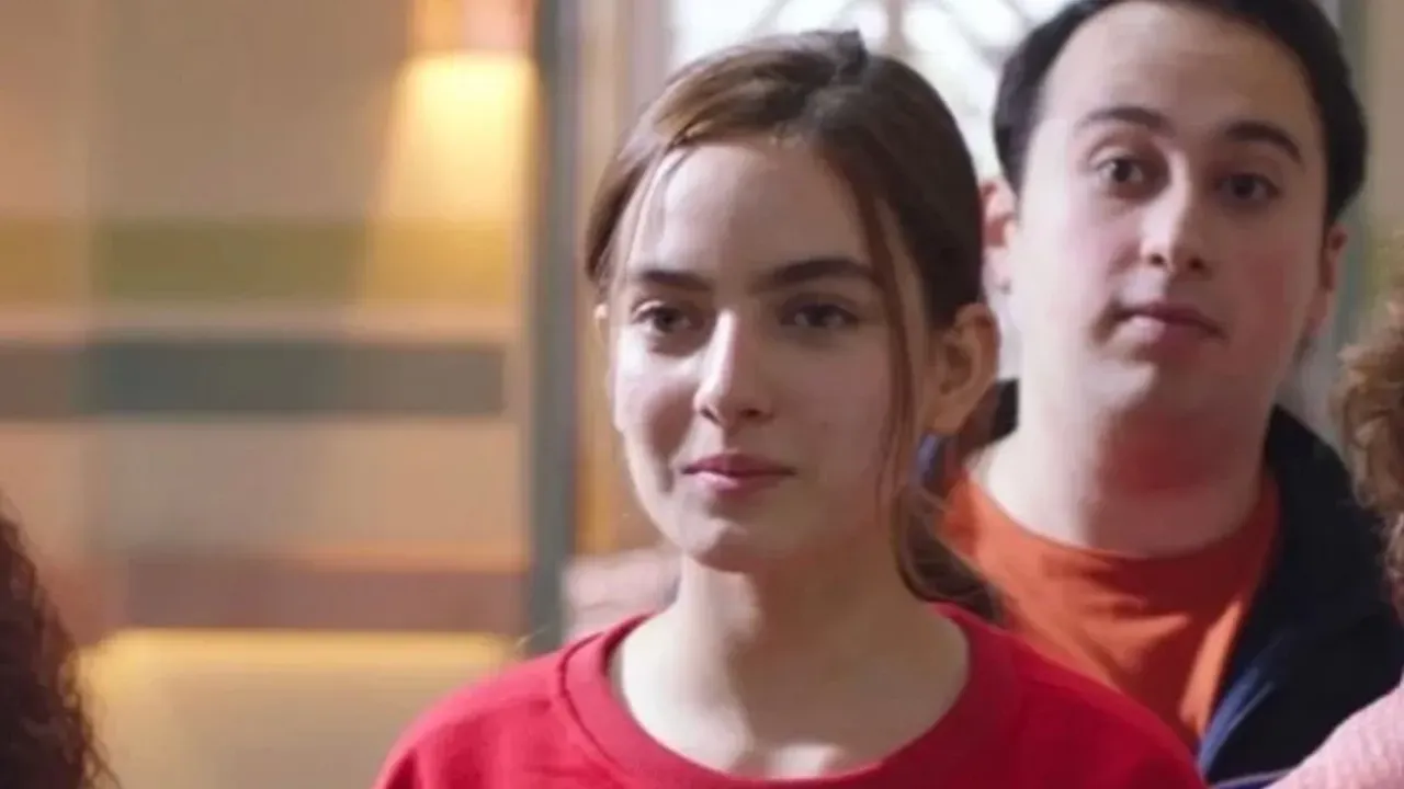 Ava Yaman kimdir, kaç yaşında, aslen nereli, kilosu ve boyu, Alevi mi? Genç oyuncunun bilgileri