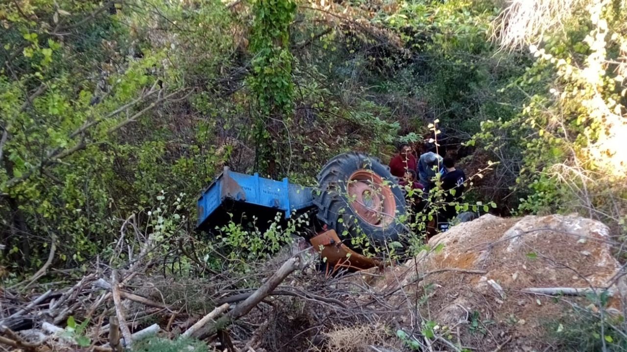 Aydın'da feci kaza: Zeytinliğinden dönerken traktörün altında kaldı