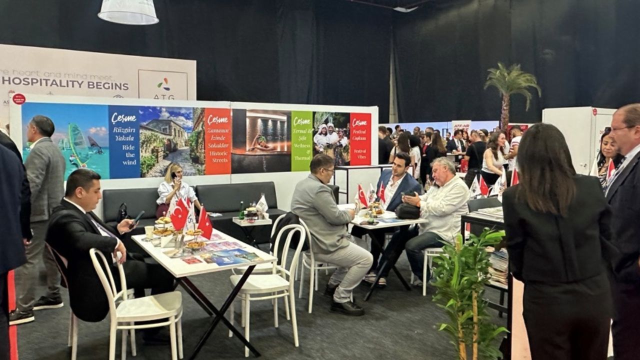 Çeşme’nin turizm potansiyeli Antalya’da tanıtıldı