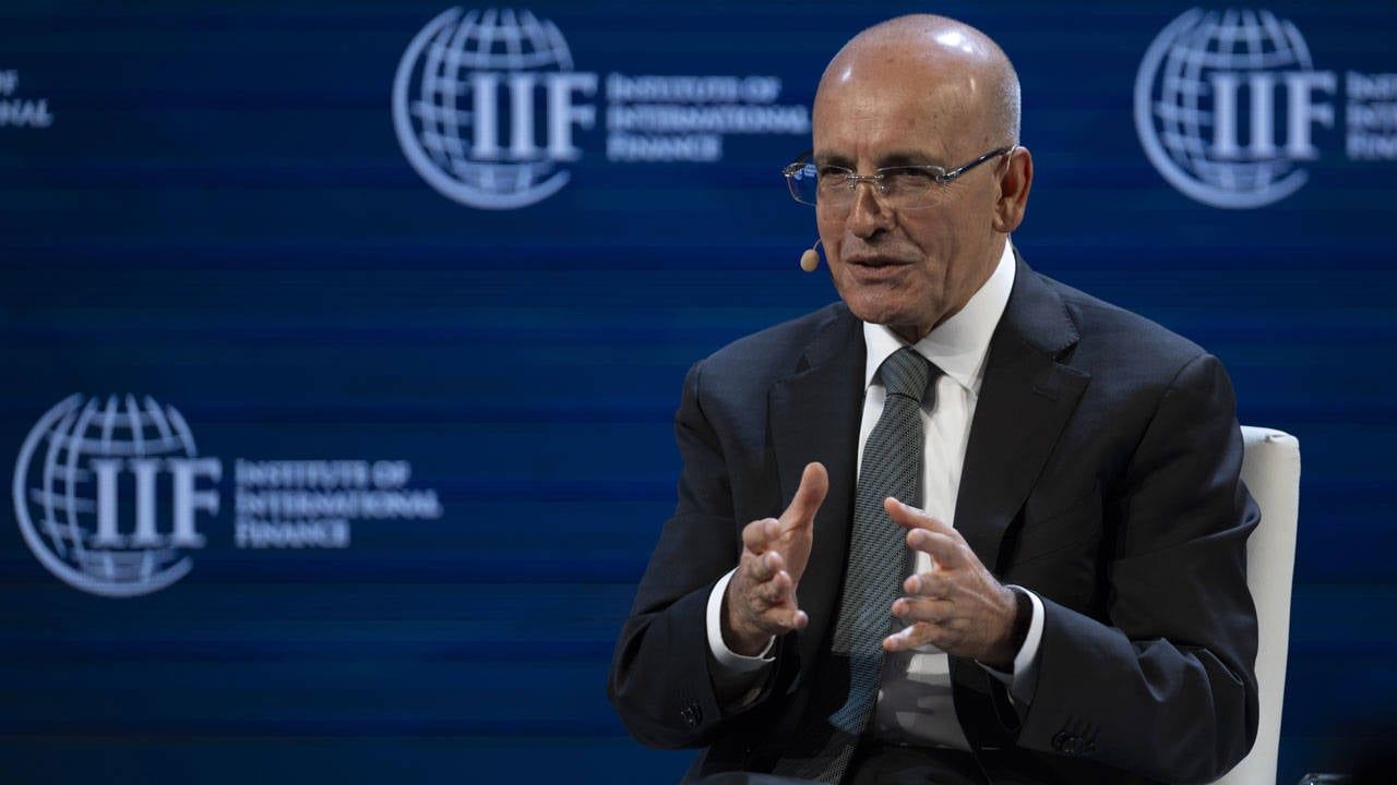 Hazine ve Maliye Bakanı Mehmet Şimşek’ten kredi açıklaması