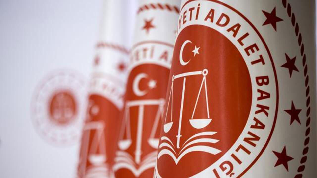 Adalet Bakanlığı açıkladı: İzmir'e 471 personel alınacak