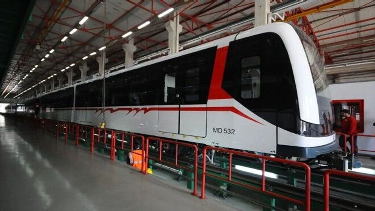 Buca Metrosu’nda yeni gelişme: İmar planı değişikliğine oybi