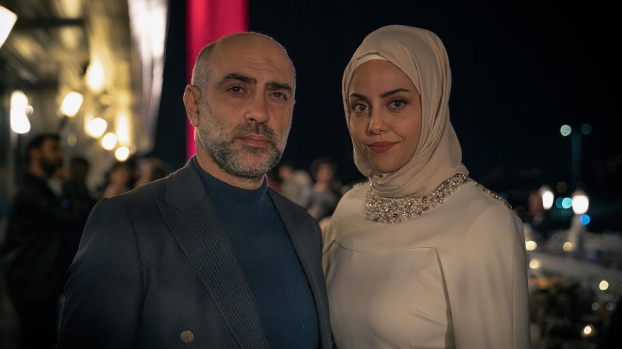 Deniz Barut ve Erol Babaoğlu aynı projede yer alıyor