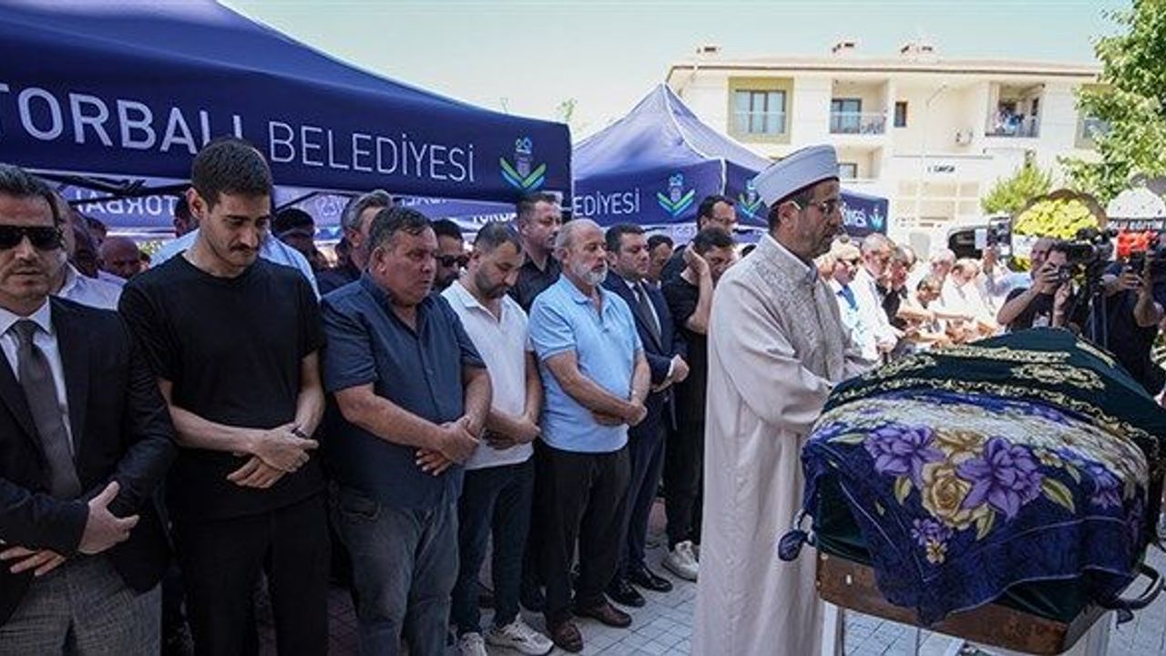 Irmak öğretmene acı veda