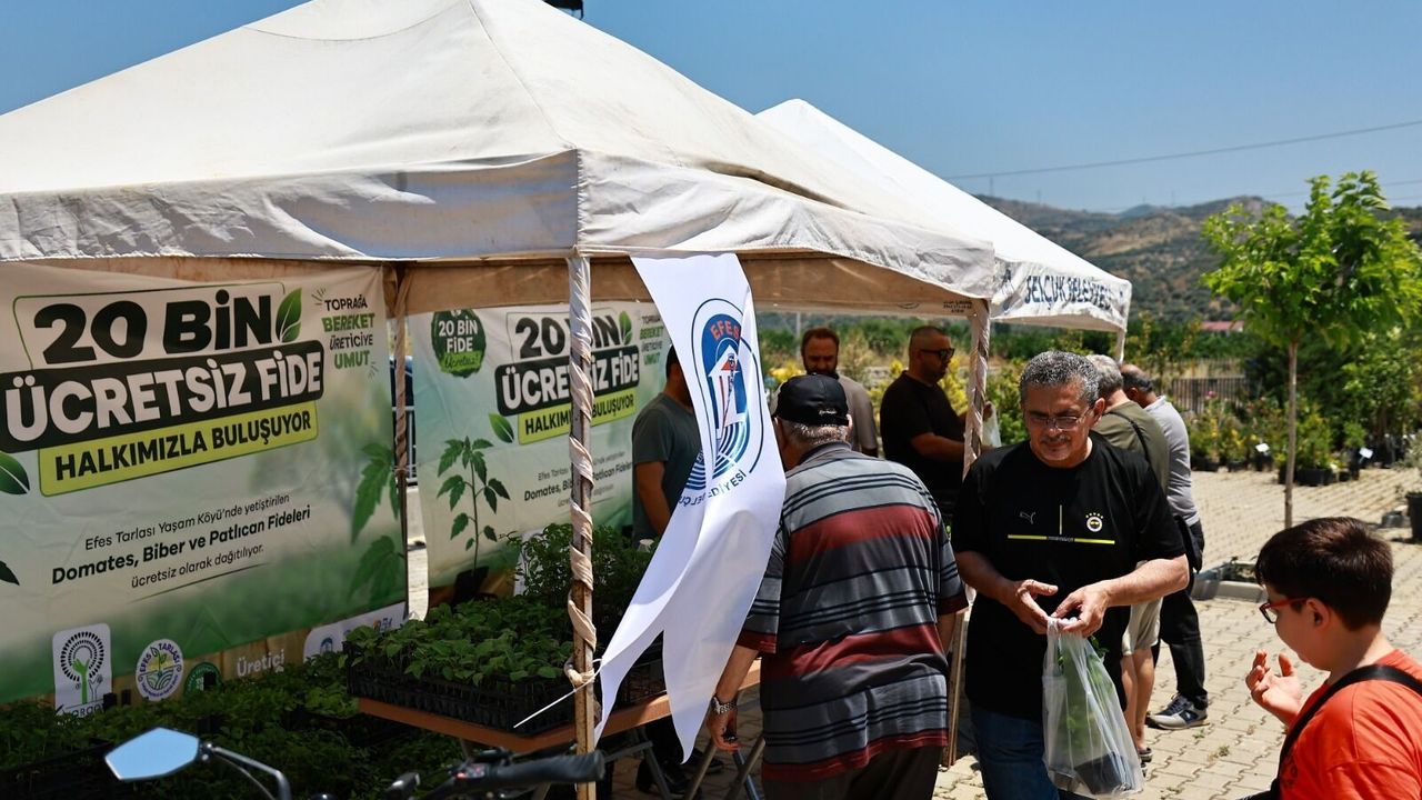 Selçuk’ta aracısız ‘Üretici Pazarı’