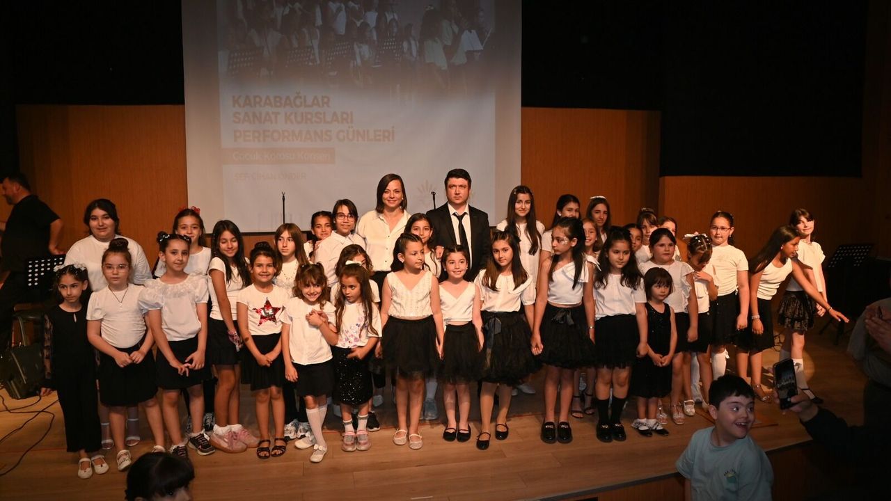 Karabağlar’da renkler ve ezgiler aynı günde buluşt