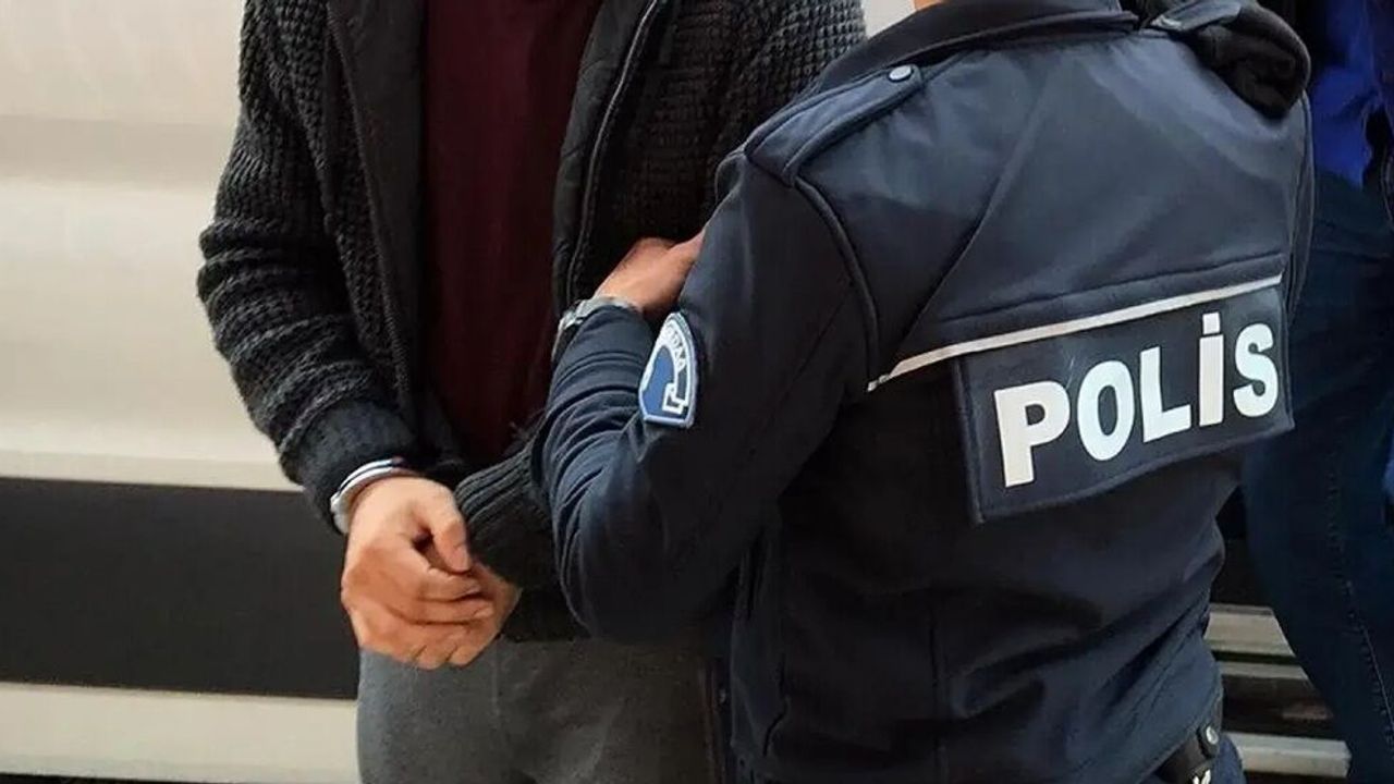 Bakanlık açıkladı: 69 ilde zehir tacirlerine baskın!