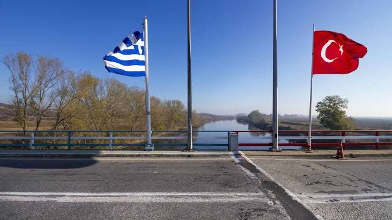 Dostluk mesajları verildi... Ege’nin iki yakası bir araya geldi