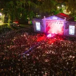 İzmir'de Fuar coşkusu: Çim Konserlerinde kimler sahne alacak?