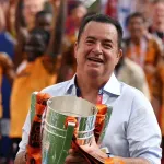 Acun Ilıcalı'dan Hull City futbolcularına büyük sürpriz