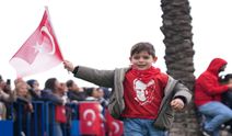 23 Nisan coşkusu İzmir’i sardı