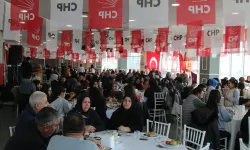 CHP'den rozet şov: 300 kişi partiye katıldı